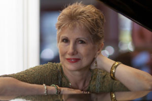 Susana Crofton at piano